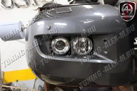 Противотуманные фары передние разнесённые под окрас с модулями Hella для Toyota Prado 120