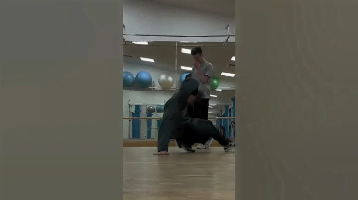 Hella Hillz - Horror (bassbust) Breaking set Lambo #breaking #hiphop #powermove #dance #rap